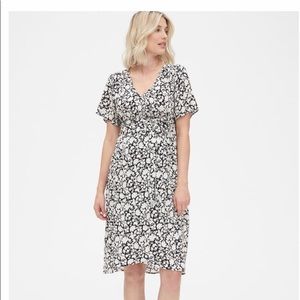 Gap Maternity Floral Faux Wrap Dress- Not worn